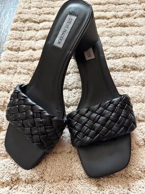 Steve Madden Black Braided Slide Mules, size 9